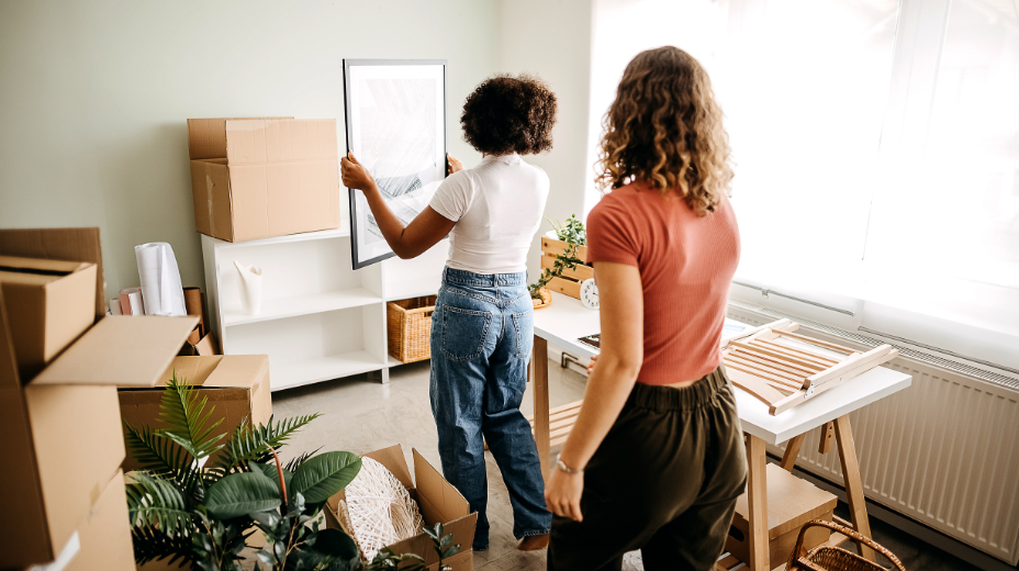 Preparing for moving day - Kinleigh Folkard & Hayward