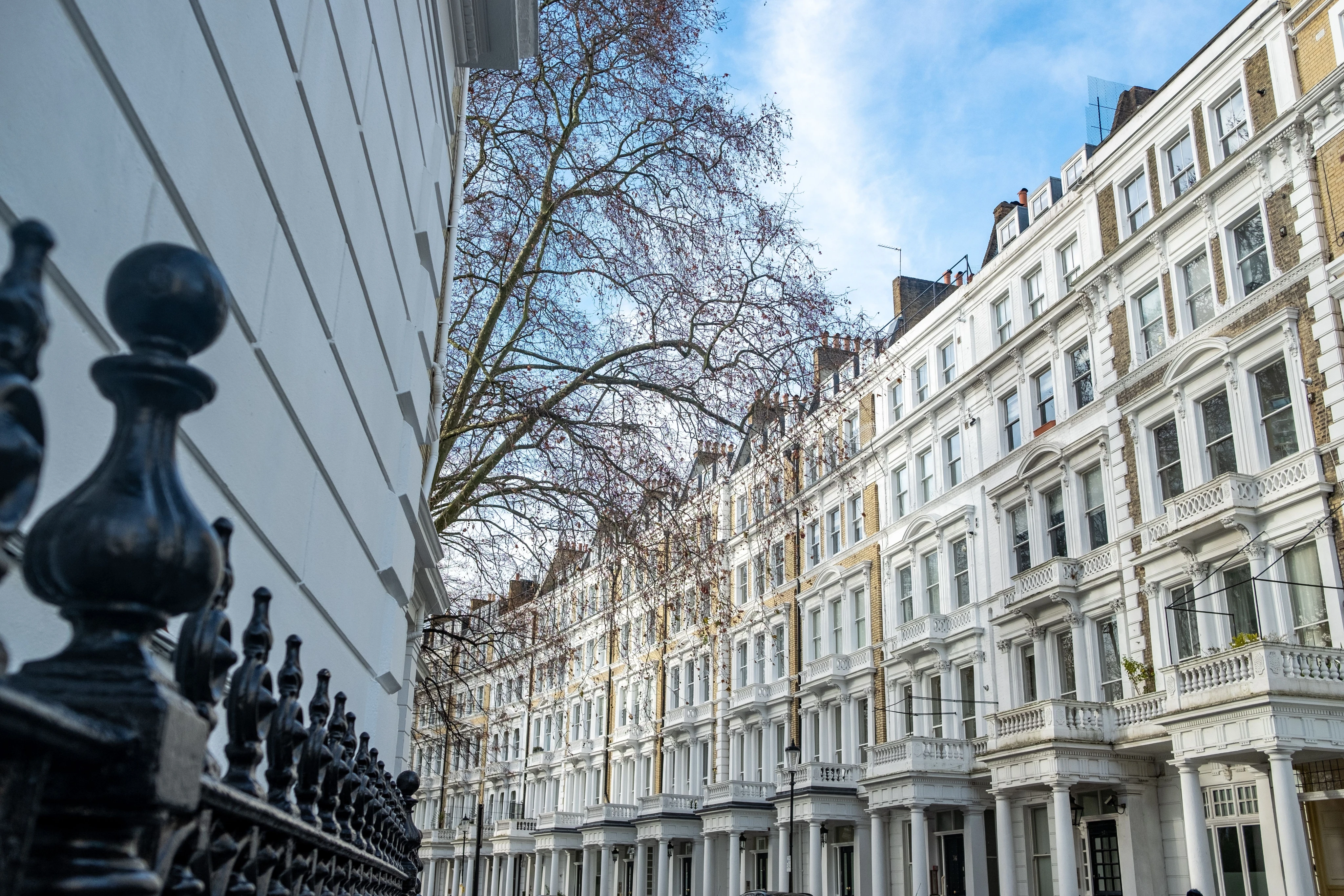 Sloane Square - Kinleigh Folkard & Hayward