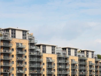 Half of London's new build pipeline now in East and South East London - Kinleigh Folkard & Hayward