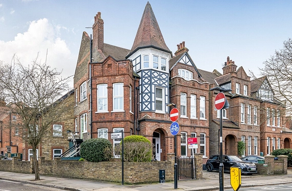 Emanuel Avenue, Acton, London, W3 - Kinleigh Folkard & Hayward