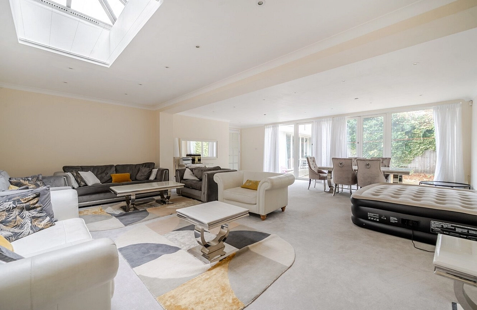 Trinity Crescent, Balham, London, SW17 - Kinleigh Folkard & Hayward