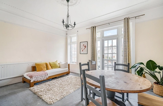 Sternhold Avenue, London, Balham, SW2 - Kinleigh Folkard & Hayward