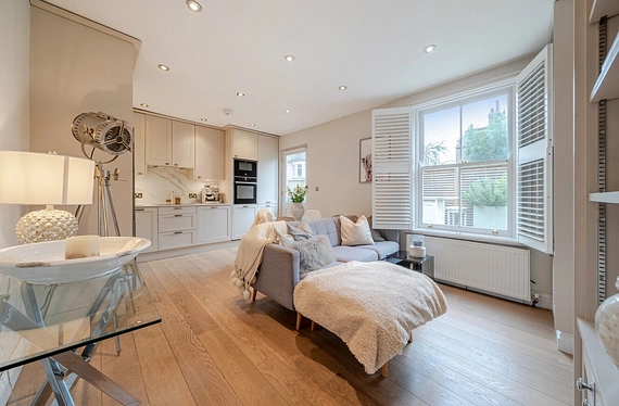 Haverhill Road, Balham, London, SW12 - Kinleigh Folkard & Hayward