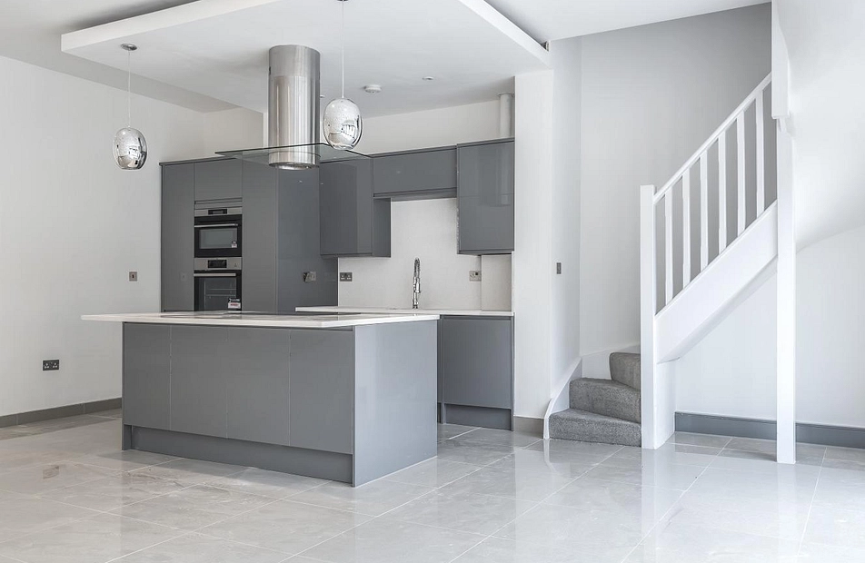 Chetwode Road, Tooting Bec, London, SW17 - Kinleigh Folkard & Hayward