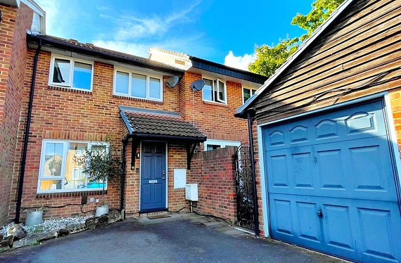 Sutherland Drive, London, SW19 - Kinleigh Folkard & Hayward