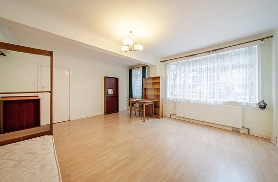 Balham High Road, Balham, London, SW17 - Kinleigh Folkard & Hayward