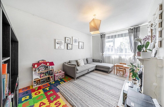 Scrutton Close, Balham, SW12 - Kinleigh Folkard & Hayward