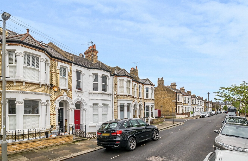 Marmion Road, Battersea, London, SW11 - Kinleigh Folkard & Hayward