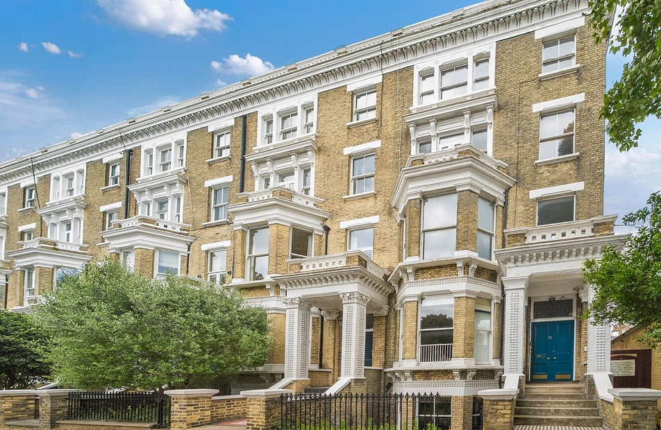 Clapham Common North Side, London, SW4 - Kinleigh Folkard & Hayward