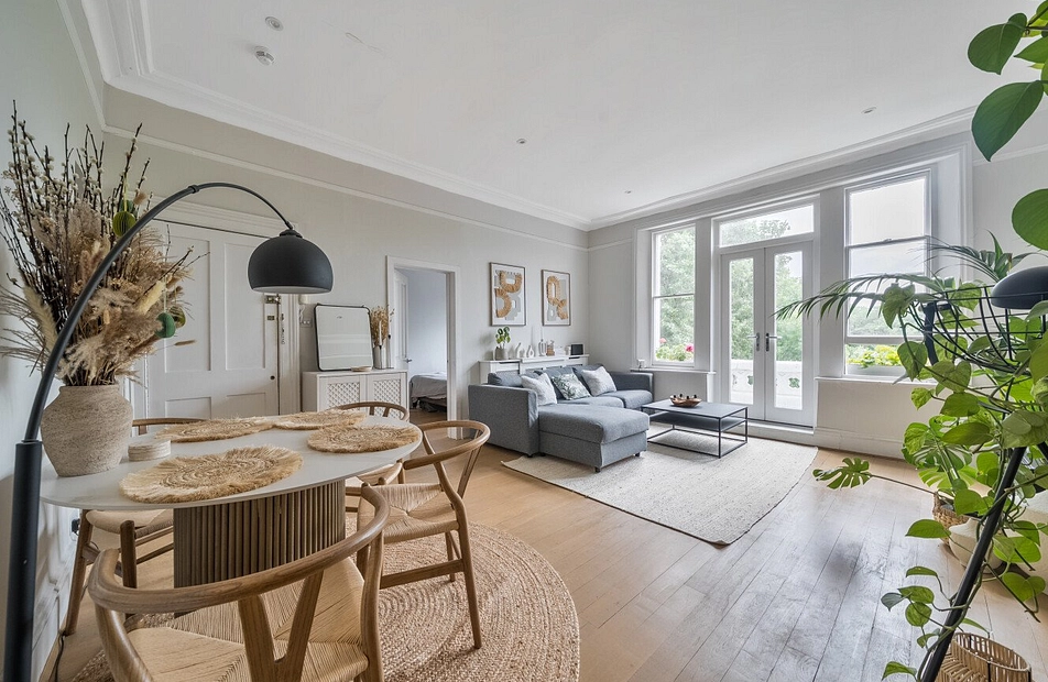 Clapham Common North Side, London, SW4 - Kinleigh Folkard & Hayward