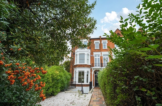 Clapham Common North Side, London, SW4 - Kinleigh Folkard & Hayward