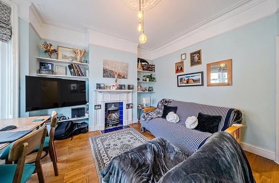 Mallinson Road, Battersea, London, SW11 - Kinleigh Folkard & Hayward