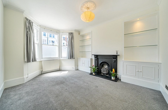 Leathwaite Road, London, SW11 - Kinleigh Folkard & Hayward