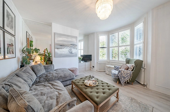Harbut Road, London, SW11 - Kinleigh Folkard & Hayward