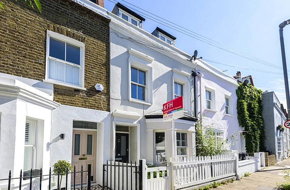 Knowsley Road, Battersea, London, SW11 - Kinleigh Folkard & Hayward