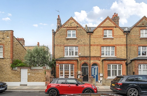 Foxmore Street, Battersea, London, SW11 - Kinleigh Folkard & Hayward