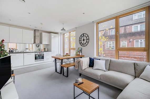 Falcon Road, Battersea, London, SW11 - Kinleigh Folkard & Hayward