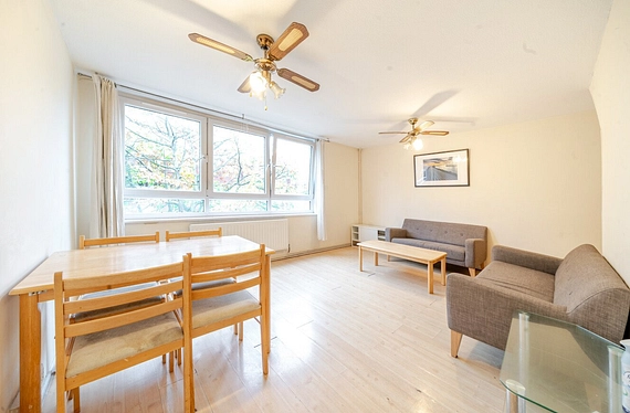 Surrey Lane, London, SW11 - Kinleigh Folkard & Hayward