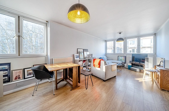 Thomas Baines Road, London, SW11 - Kinleigh Folkard & Hayward