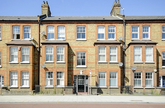 Queenstown Road, London, SW8 - Kinleigh Folkard & Hayward