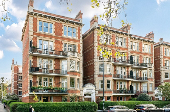 Prince of Wales Drive, London, SW11 - Kinleigh Folkard & Hayward