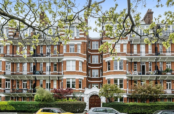 Prince of Wales Drive, London, SW11 - Kinleigh Folkard & Hayward