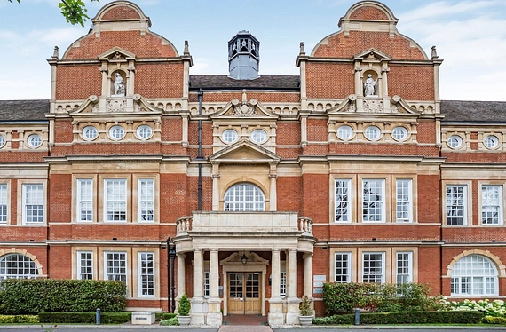 Battersea Park Road, London, SW11 - Kinleigh Folkard & Hayward