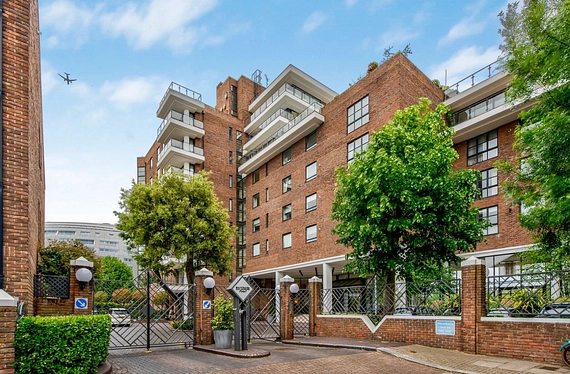 Anhalt Road, Battersea, London, SW11 - Kinleigh Folkard & Hayward
