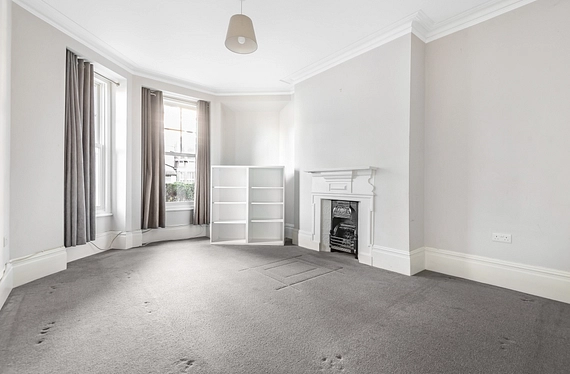 Prince Of Wales Drive, Battersea, London, SW11 - Kinleigh Folkard & Hayward