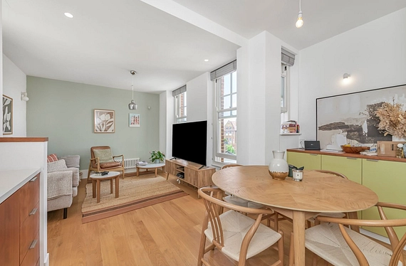 Prince Of Wales Drive, London, SW11 - Kinleigh Folkard & Hayward