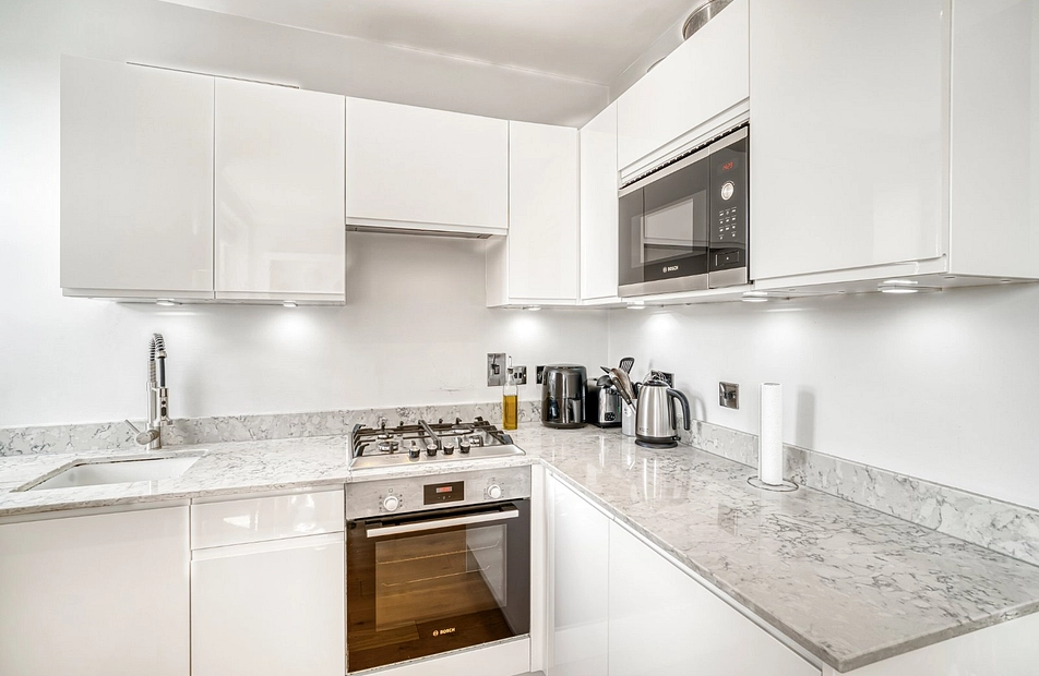 Ashbury Road, London, SW11 - Kinleigh Folkard & Hayward