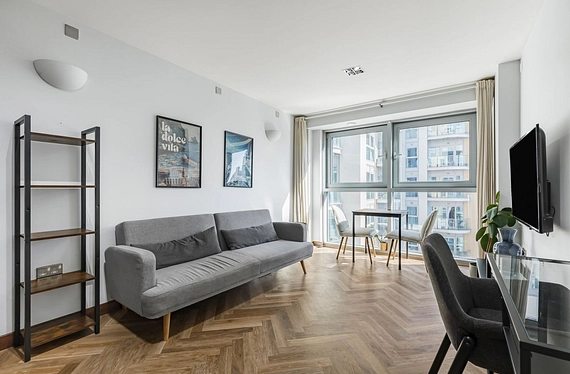 Bridges Court Road, London, SW11 - Kinleigh Folkard & Hayward