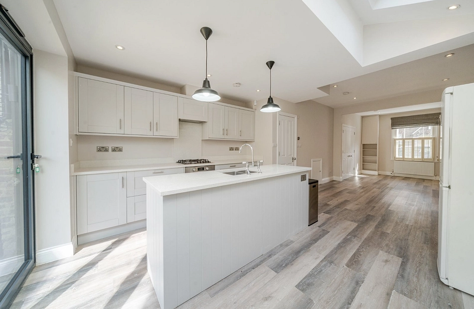 Tyneham Road, Battersea, London, SW11 - Kinleigh Folkard & Hayward