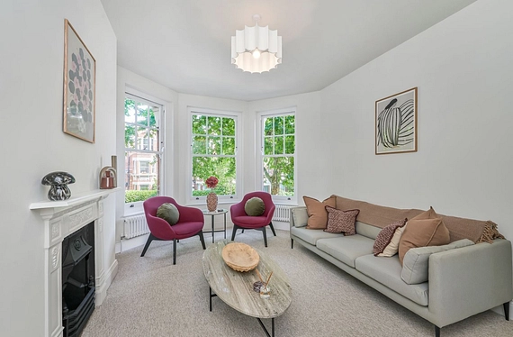 Prince of Wales Drive, London, SW11 - Kinleigh Folkard & Hayward