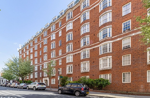 Queensway, Bayswater, London, W2 - Kinleigh Folkard & Hayward