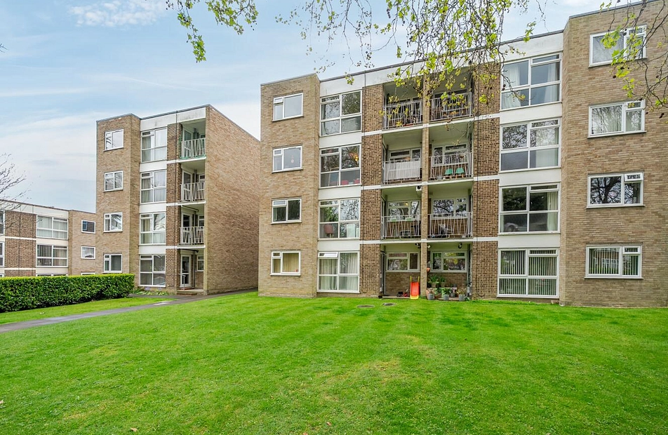 Foxgrove Road, Beckenham, Kent, BR3 - Kinleigh Folkard & Hayward