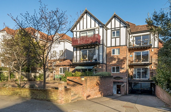 Beckenham Grove, Beckenham, Kent, BR2 - Kinleigh Folkard & Hayward