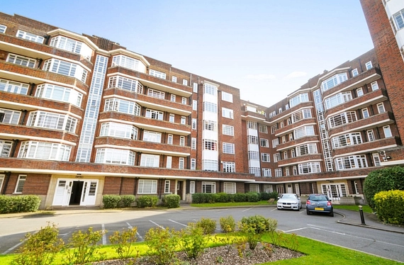 Belsize Avenue, Belsize Park, London, NW3 - Kinleigh Folkard & Hayward