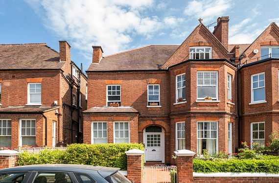 Lambolle Road, Belsize Park, London, NW3 - Kinleigh Folkard & Hayward