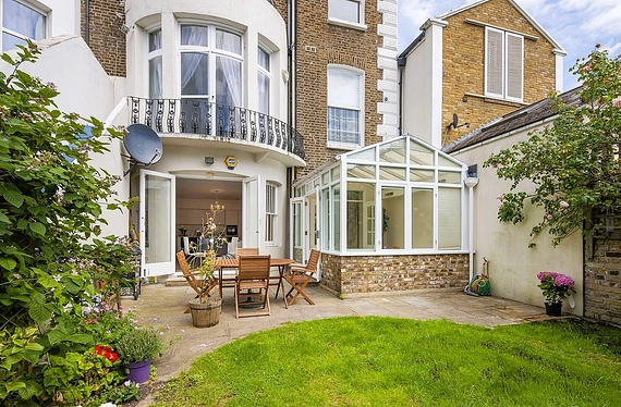 Belsize Square, Belsize Park, London, NW3 - Kinleigh Folkard & Hayward