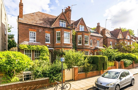 Lambolle Road, Belsize Park, London, NW3 - Kinleigh Folkard & Hayward