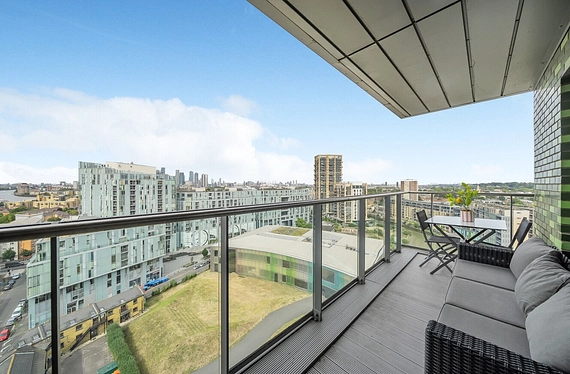 Creekside, Greenwich, London, SE8 - Kinleigh Folkard & Hayward