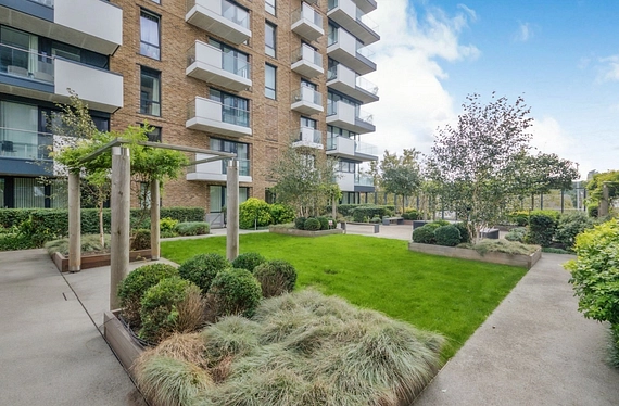 Victory Parade, Plumstead Road, London, SE18 - Kinleigh Folkard & Hayward