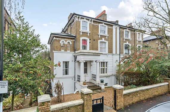 Granville Park, London, SE13 - Kinleigh Folkard & Hayward