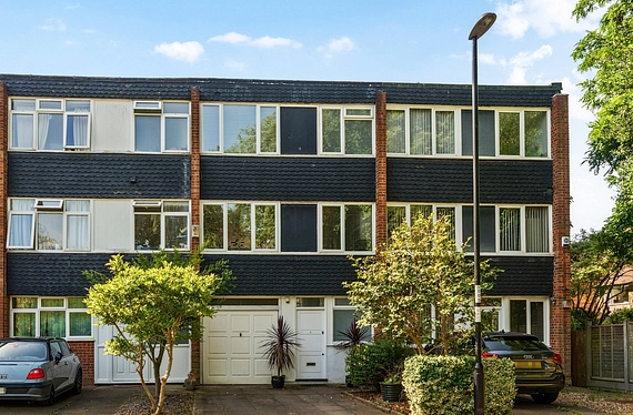 Tristan Square, Blackheath, London, SE3 - Kinleigh Folkard & Hayward