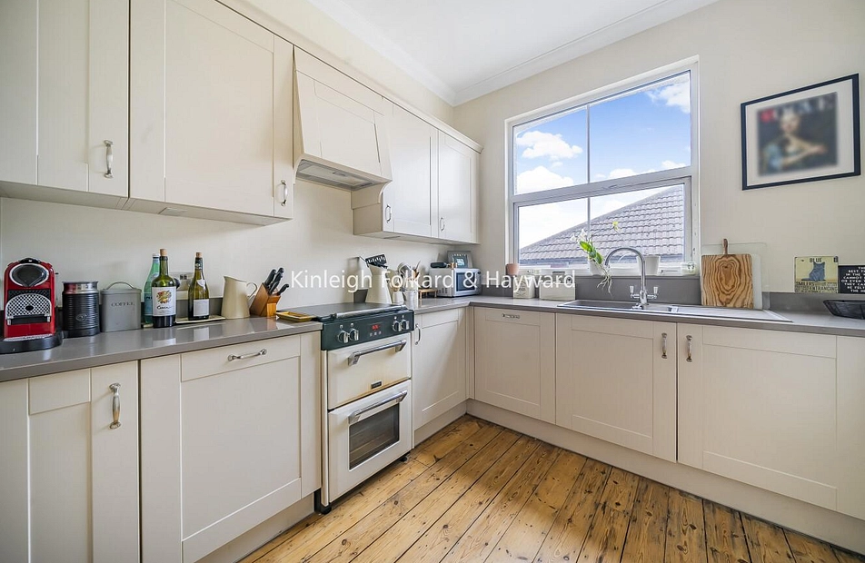 Bromley Avenue, Bromley, Kent, BR1 - Kinleigh Folkard & Hayward