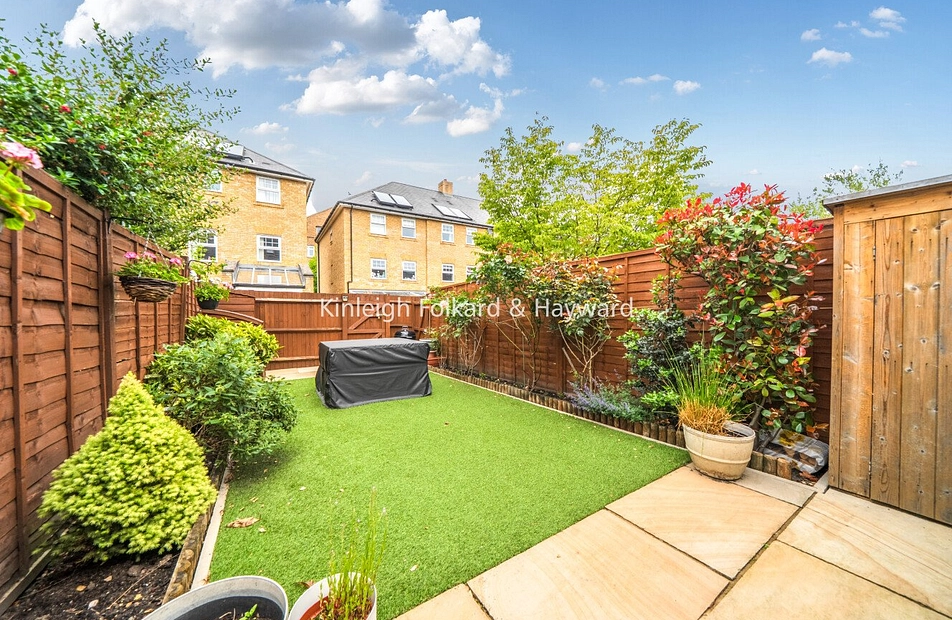 Lorimer Row, Bromley, Kent, BR2 - Kinleigh Folkard & Hayward