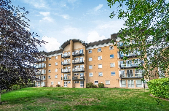 Sparks Close, Bromley, Kent, BR2 - Kinleigh Folkard & Hayward