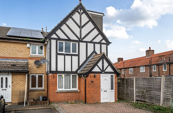 Gittens Close, Bromley, BR1 - Kinleigh Folkard & Hayward