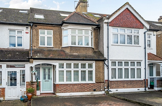 Ferndale, Bromley, BR1 - Kinleigh Folkard & Hayward